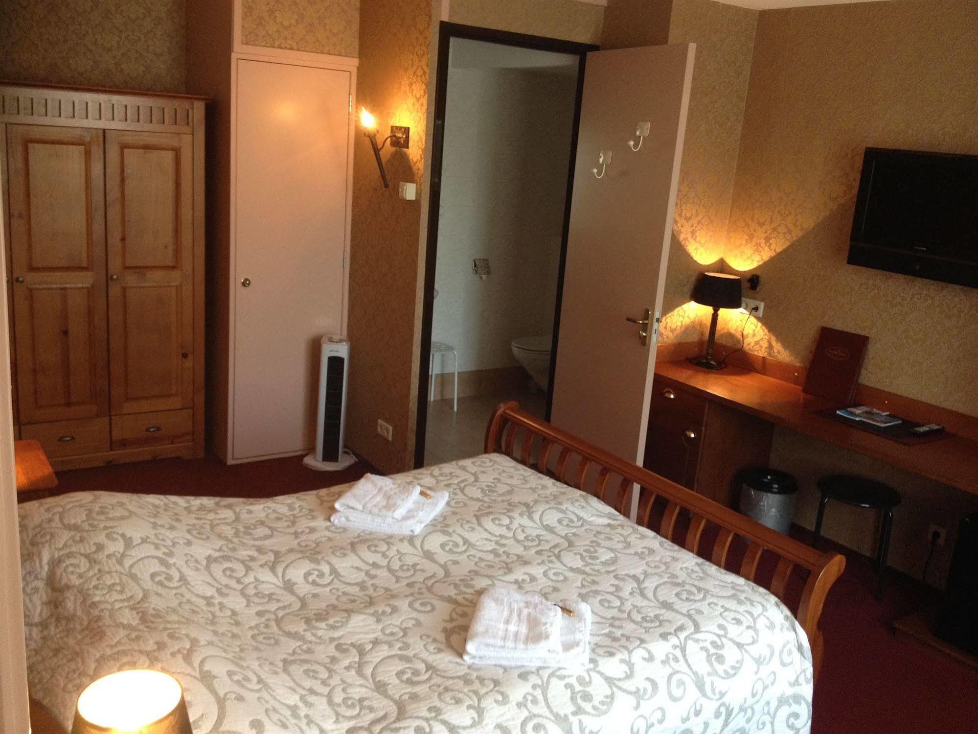 Amsterdam Village Hotel Kültér fotó