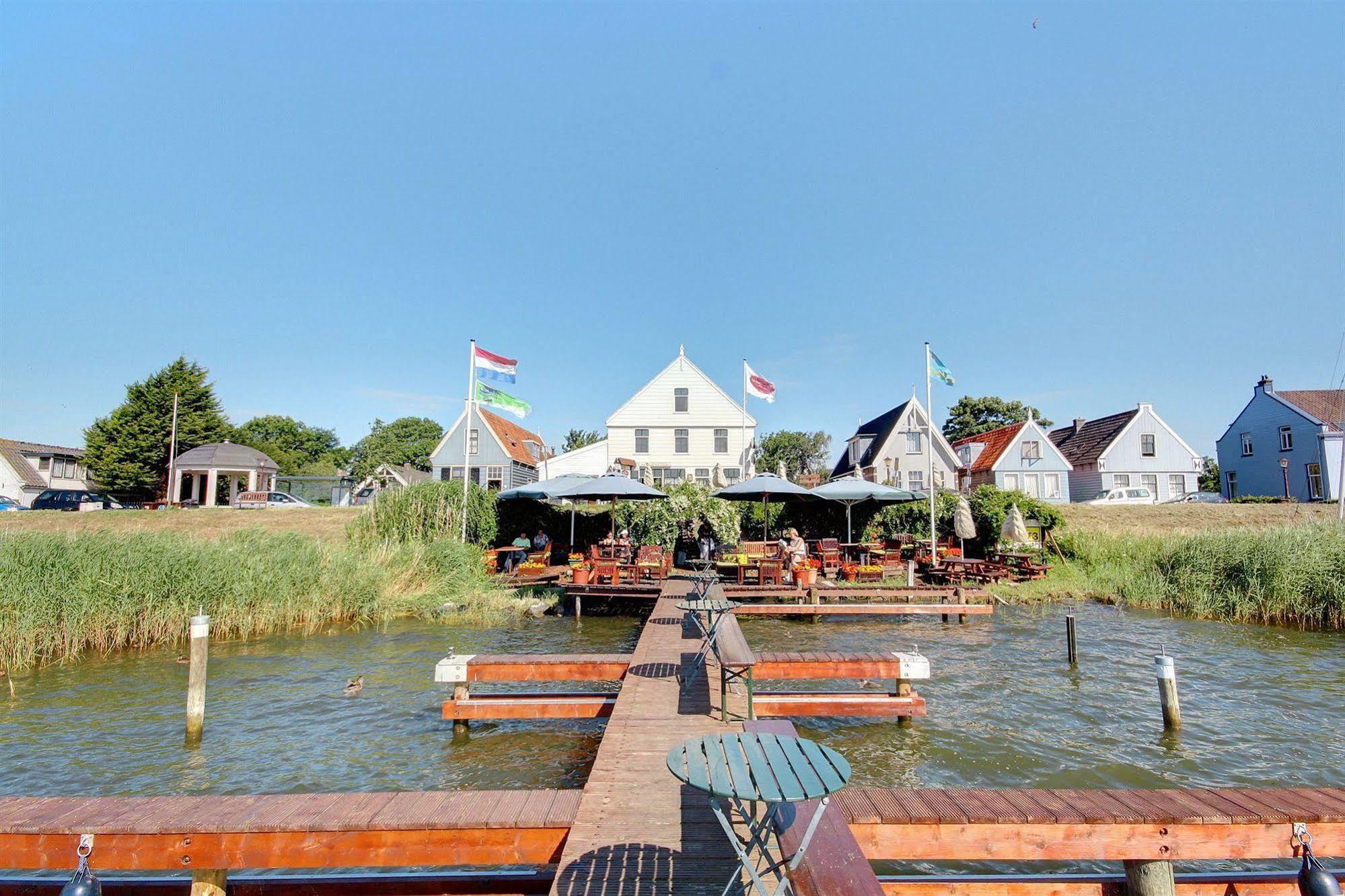 Amsterdam Village Hotel Kültér fotó